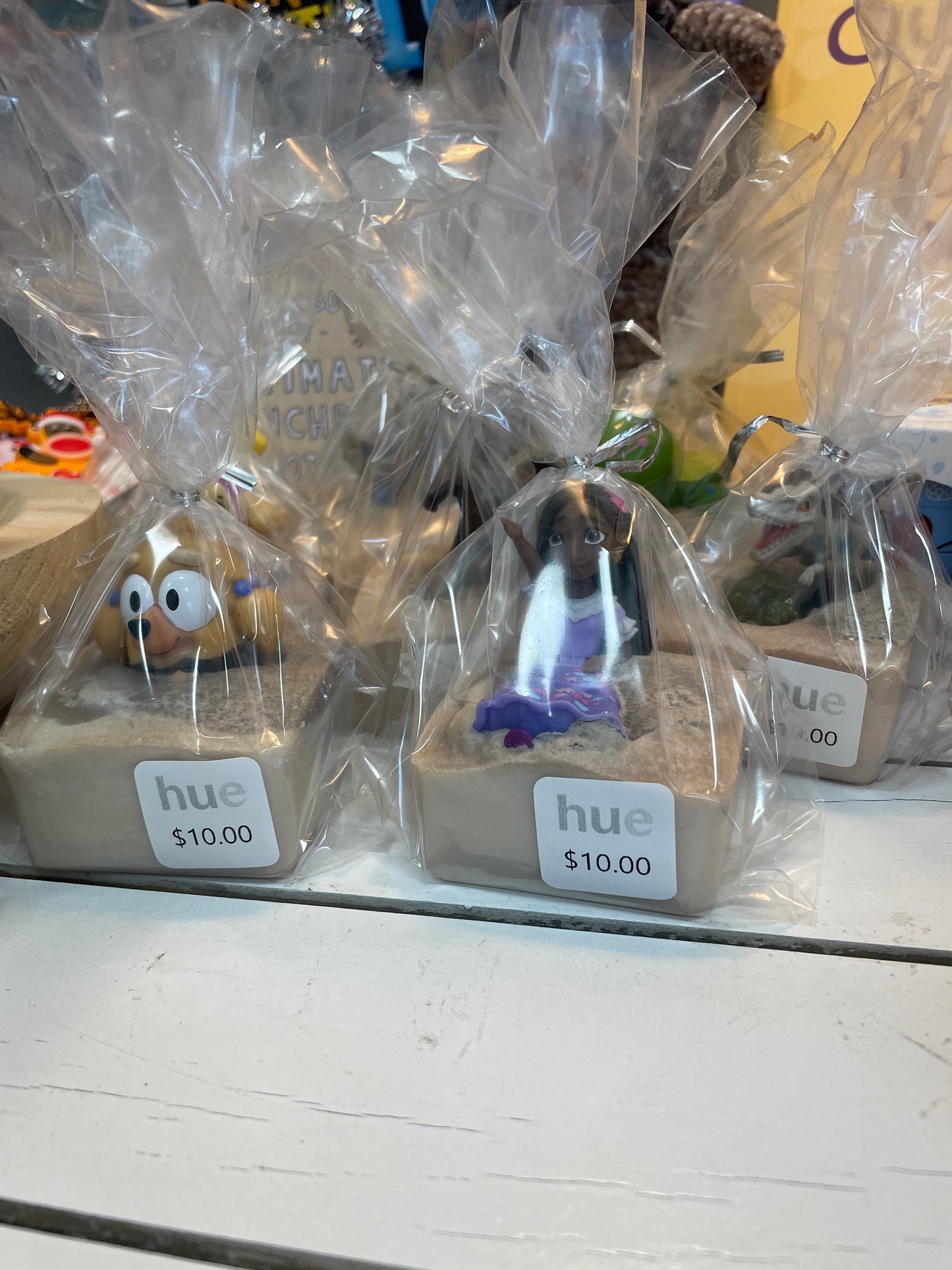Kids soaps with toys