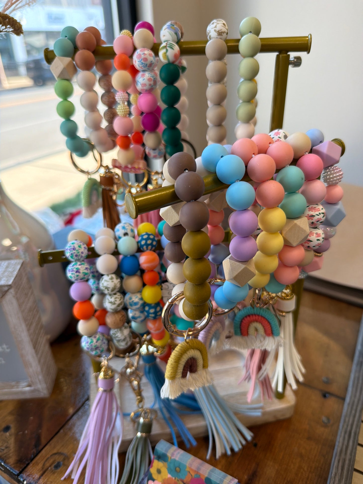 Wristlet keychains