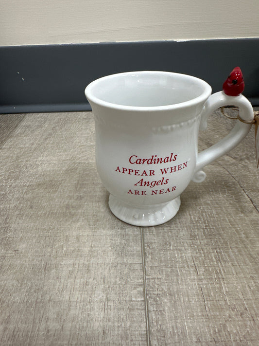 Cardinals appear mug/cup