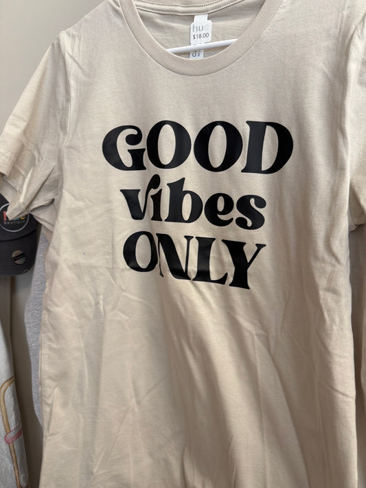 Good vibes T-shirt