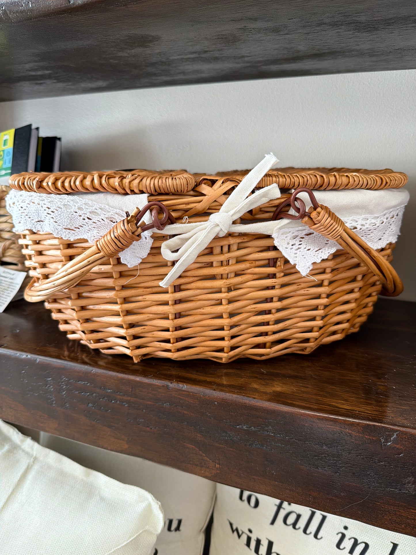 Picnic basket