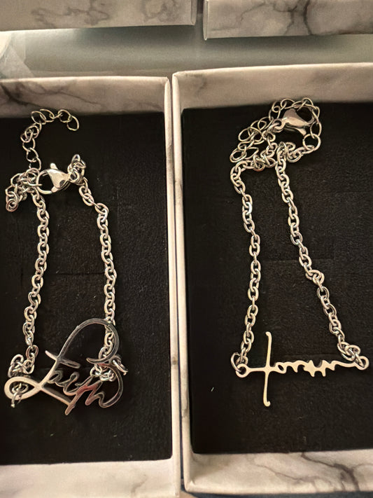 Faith metal bracelet