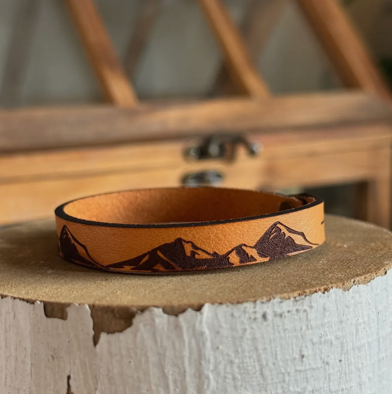 Mountain Thin Leather Bracelet- Mountain Range